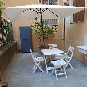 Appartamento Casa Rosi Vernazzola Al Mare, Genova